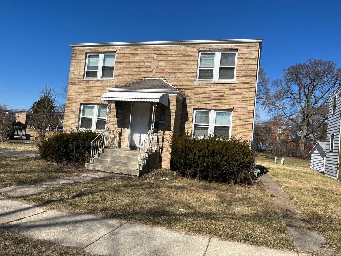 Foto principal - 115 Parkside Ave