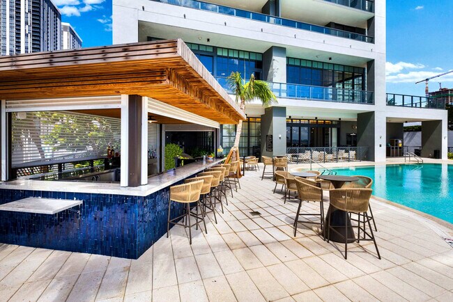 Foto del edificio - 159 NE 6th St