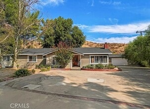 Building Photo - 14725 Wright Rd