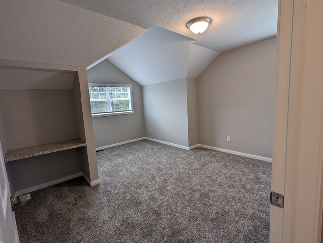 Building Photo - 4264 Stow Rd