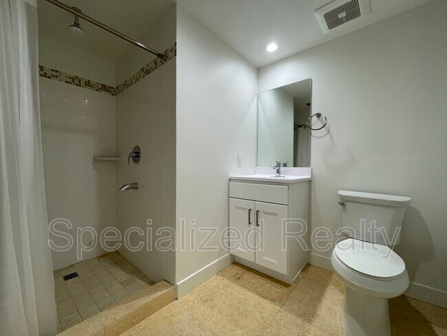 Foto del edificio - 11490 Oxnard St