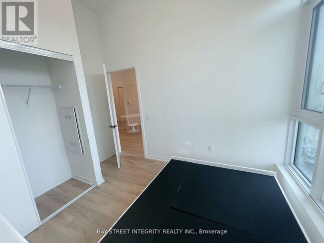 Photo du bâtiment - 1285 Dupont St