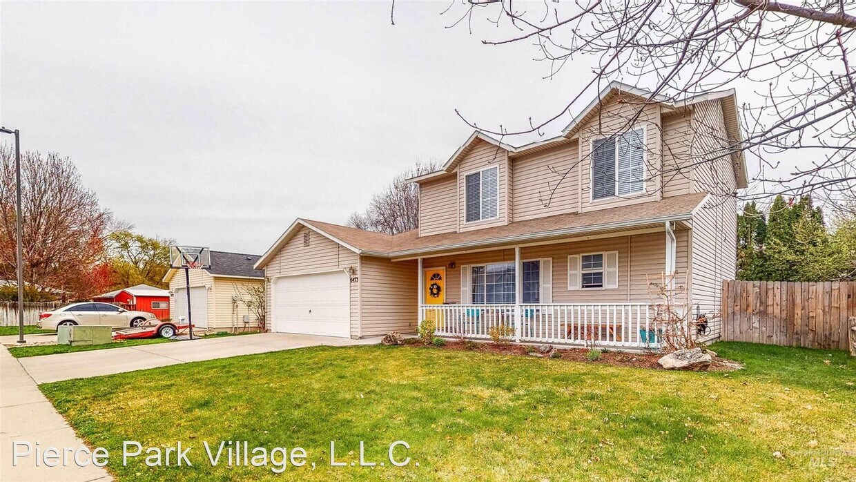Primary Photo - 4 br, 2.5 bath House - 6473 West Parapet D...