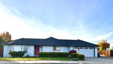 Building Photo - 3209 Blackthorn Way