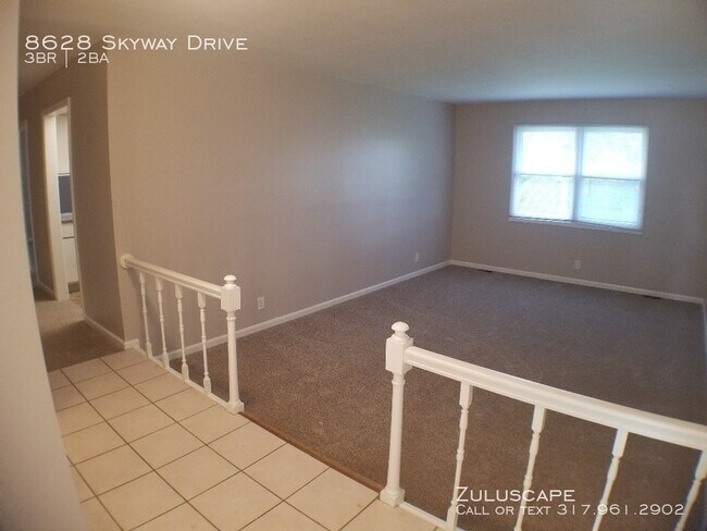Building Photo - 8628 Skyway Dr