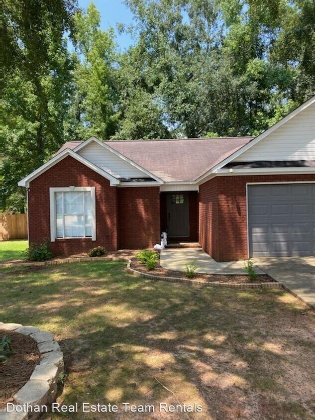 Primary Photo - 3 br, 2 bath House - 252 Melrose Lane