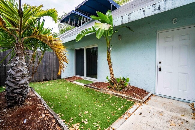 Building Photo - 600 N Rio Vista Blvd