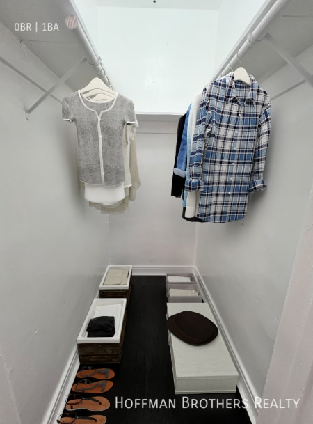 Foto del edificio - 687 Shatto Pl