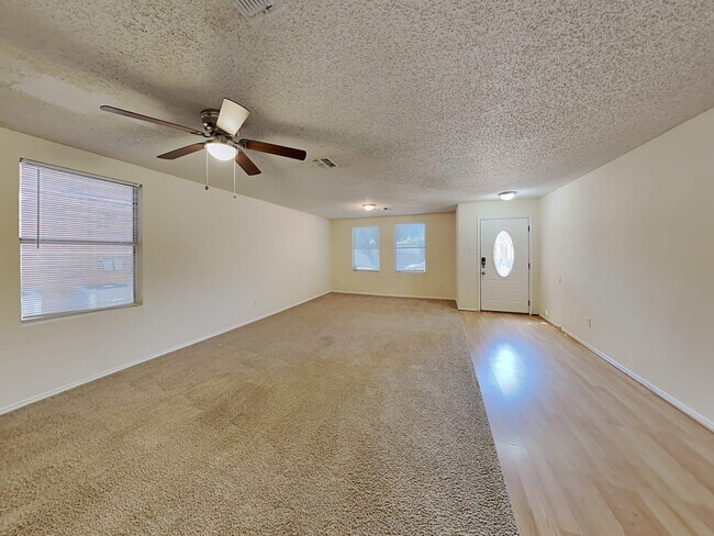 Building Photo - 5445 Temecula Rd