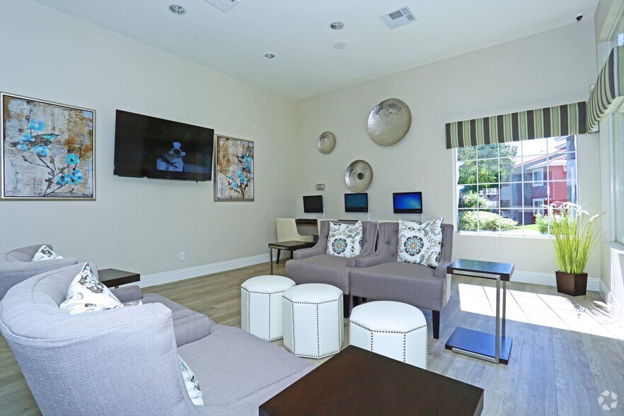 St. Lucia Rentals Las Vegas, NV