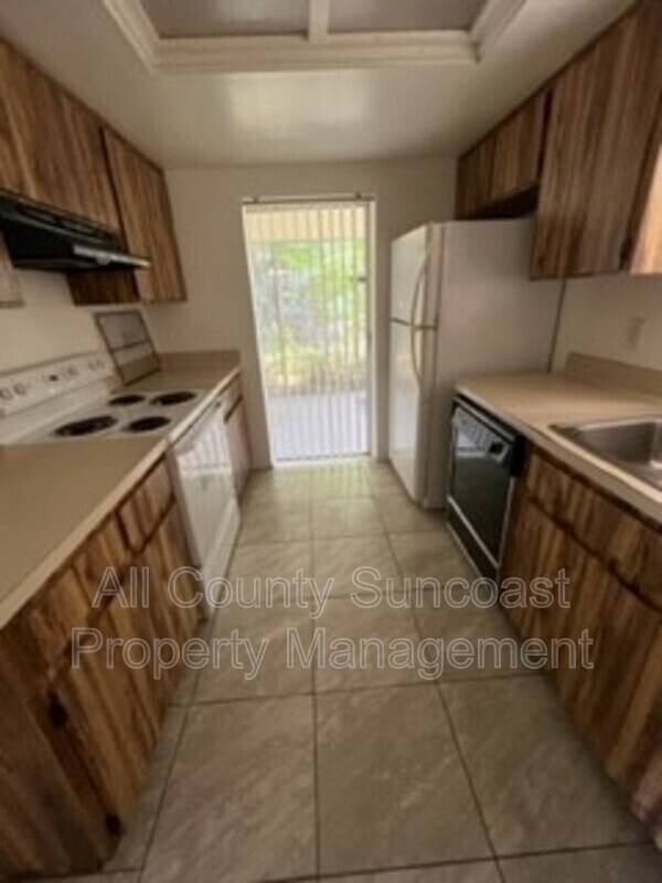 Foto del edificio - 2925 Pinellas Point Dr S