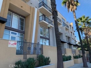 360 W Ave 26