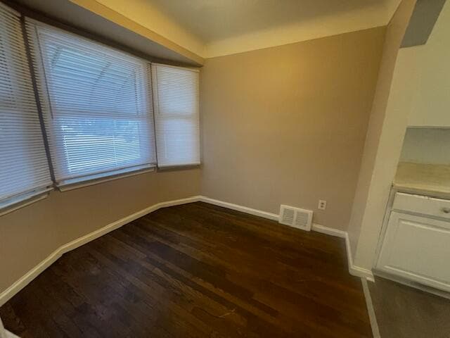 Building Photo - 9255 Heyden St