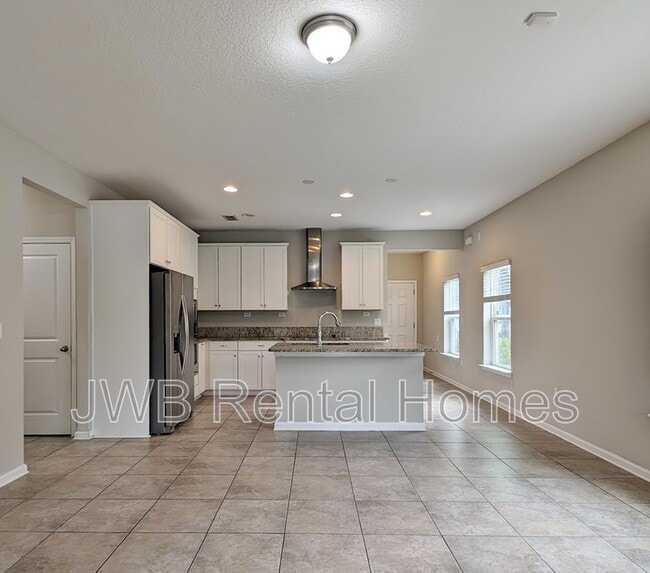 Building Photo - 3842 Hammock Bluff Dr
