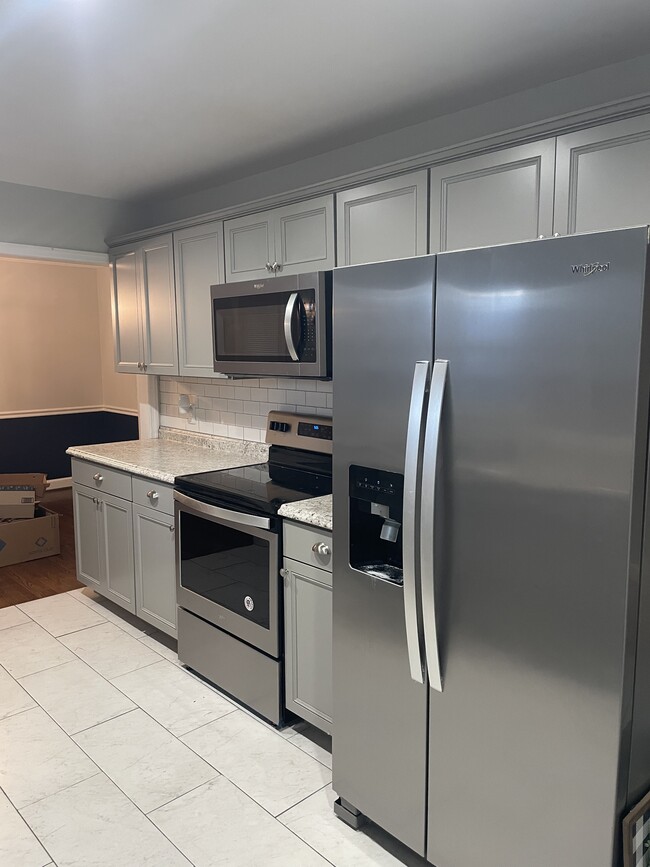 Foto del edificio - 1424 Longview Ave