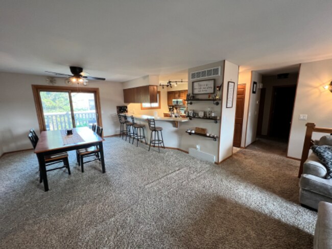 Foto del edificio - 5600 Cambridge Ln