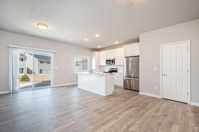 Foto del edificio - 1300 Trl Vw Dr