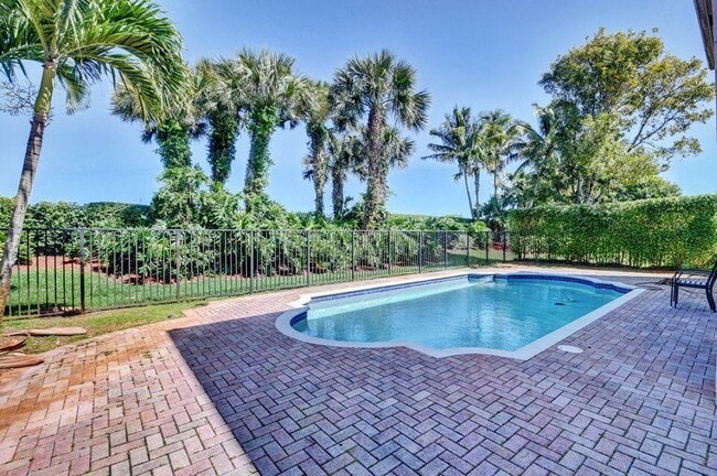 Building Photo - 8800 Cobblestone Point Cir