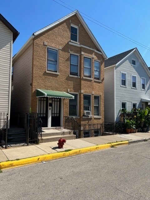 Primary Photo - 1018 W 20th Pl