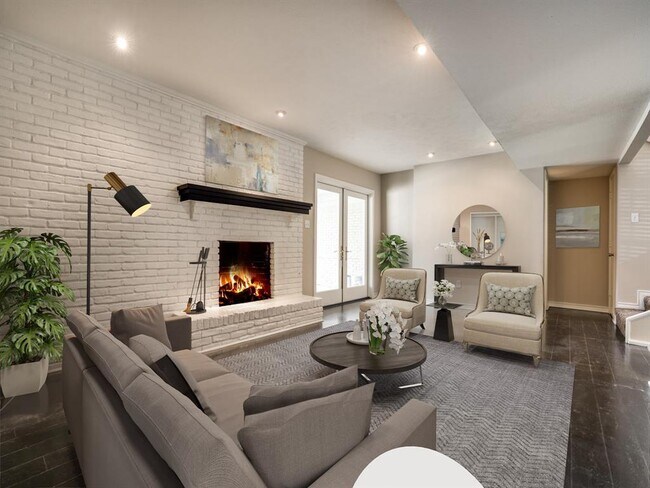 Building Photo - 7508 Wellcrest Dr