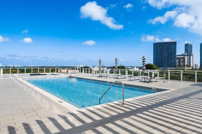Building Photo - 4250 Biscayne Blvd