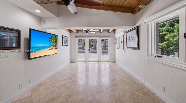 Building Photo - 2613 Tortugas Ln