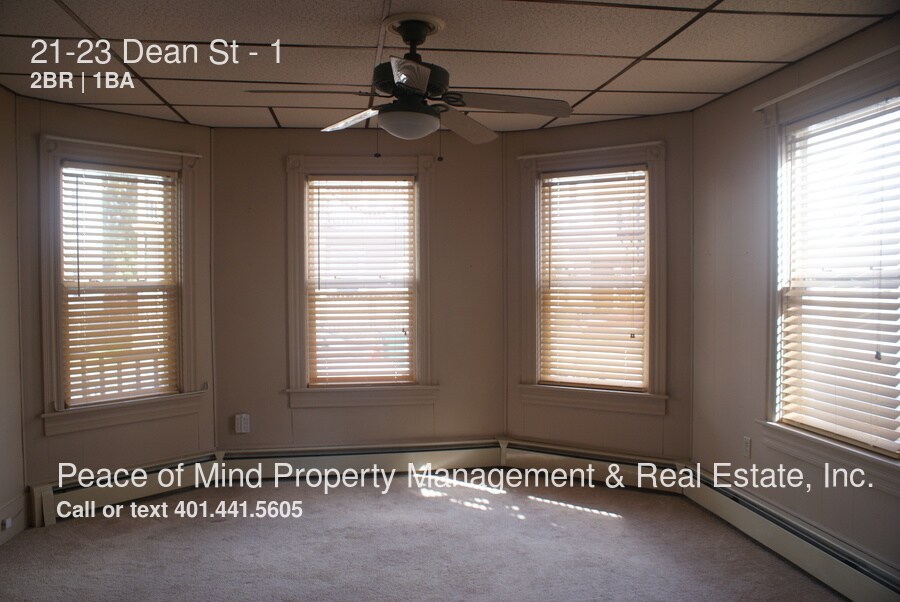 21 Dean St Unit 1, Woonsocket, RI 02895 Apartment for Rent in