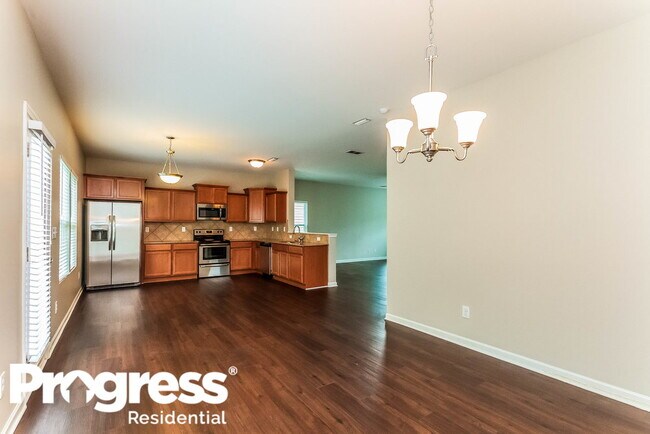 Building Photo - 4380 Stone Mountain Dr