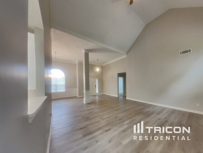 Foto del edificio - 12513 Lakeside Pkwy