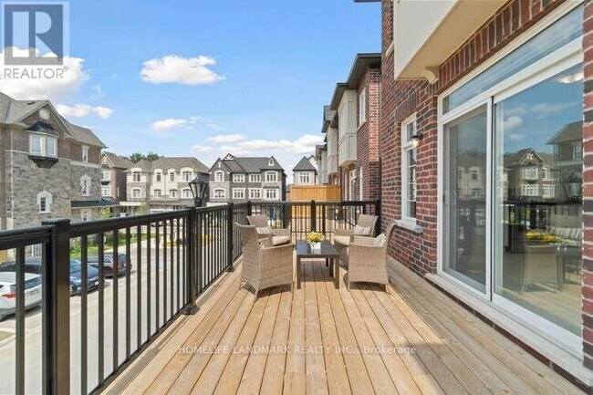 Building Photo - 6D Parker Ave