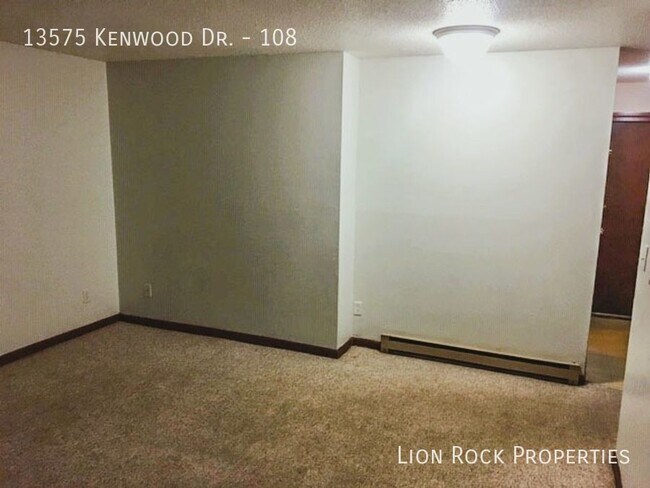 Foto del edificio - Rare Find: One Bedroom At Kenwood Acres fo...