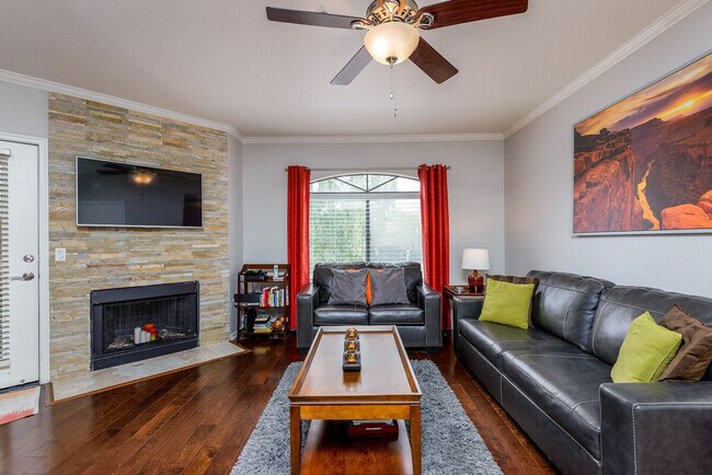 Foto del edificio - 15095 N Thompson Peak Pkwy