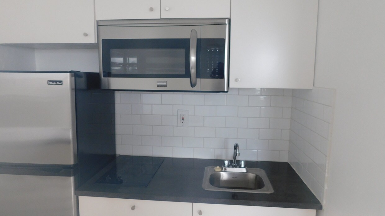 Foto principal - 2890 Virginia St