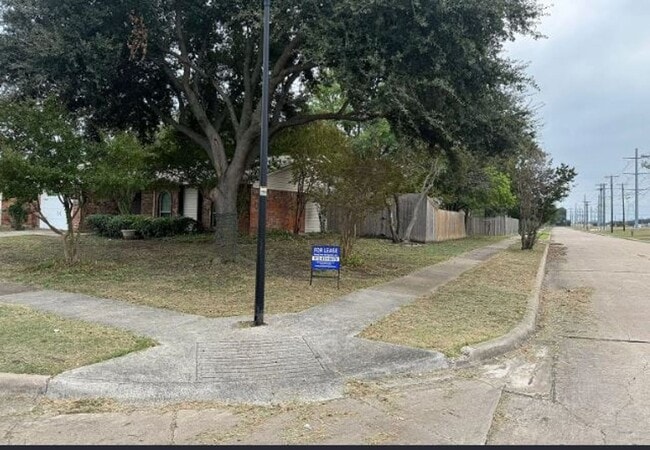 Photo - Spacious 3-Bedroom Home in The Colony – Av...