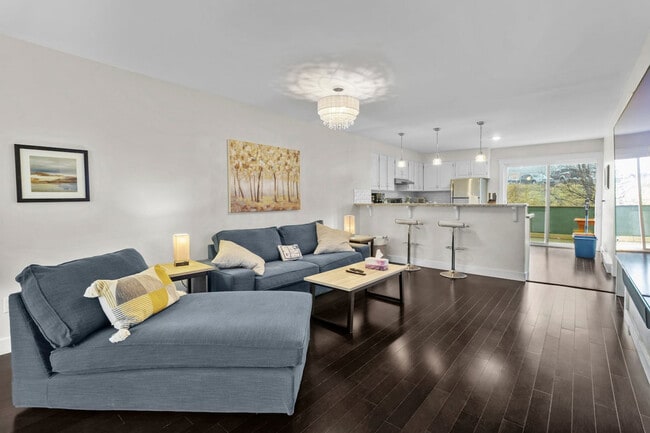 Building Photo - 45 Quidi Vidi Rd