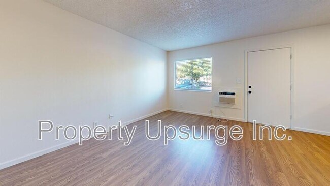 Foto del edificio - 445 Nelson Ave