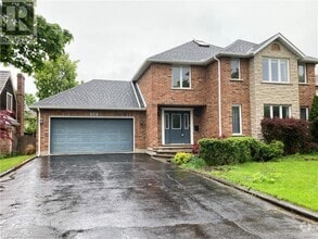 Building Photo - 572 Sandbury Ln
