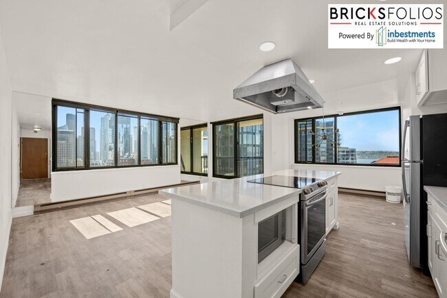 Foto del edificio - 2100 3rd Ave