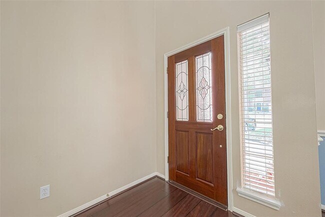 Building Photo - 170 N Wimberly Way