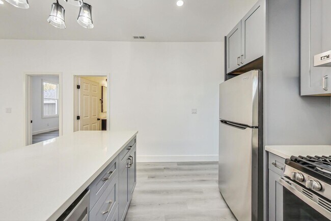 Building Photo - Modern Tranquility: Your Bright Oasis Awai...