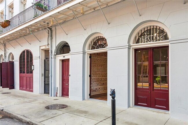 Foto del edificio - 710 Orleans St