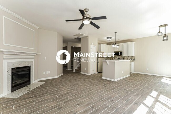 Foto del edificio - 4 Bedroom Pet-Friendly Home in CHARLOTTE, NC with Main Street Renewal