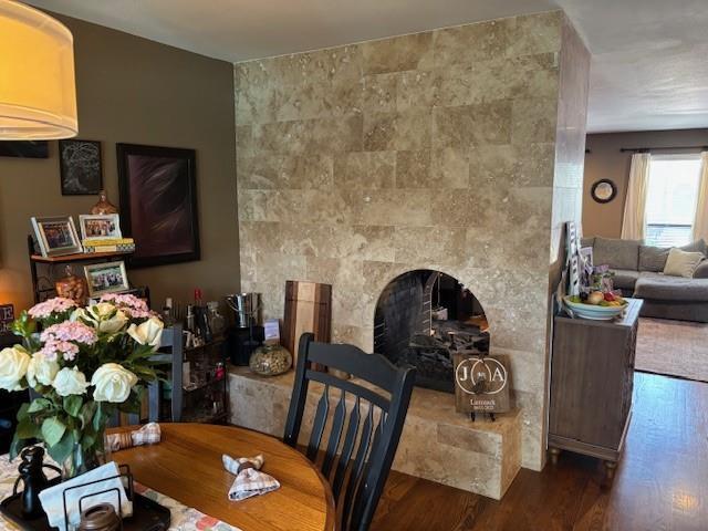 Foto del edificio - 5806 Birchbrook Dr