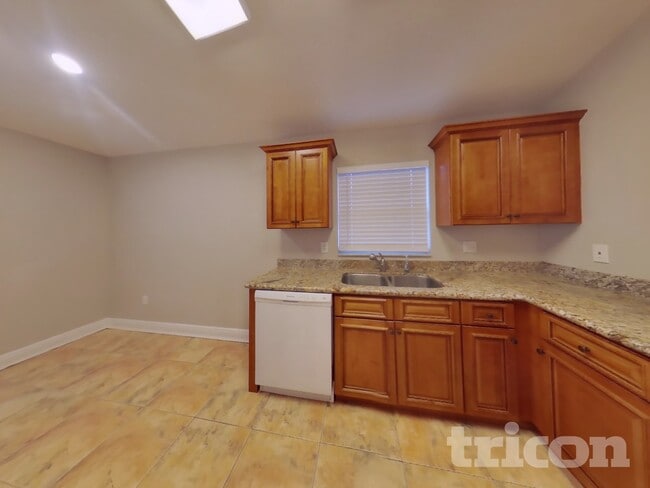 Building Photo - 1549 Firewheel Dr