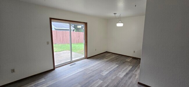 Foto del edificio - 2908 N Mason St