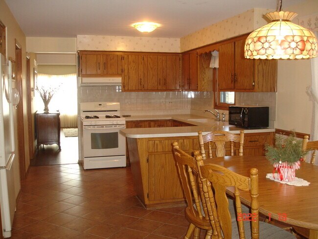 Foto del edificio - 7854 W Cahill Terrace