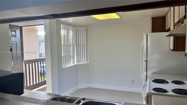 Foto del edificio - 315 SW 113th Way