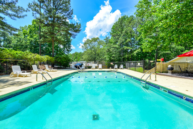 Foto del edificio - Lakeside Townhomes