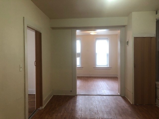 Foto del edificio - 1938 N Bissell St