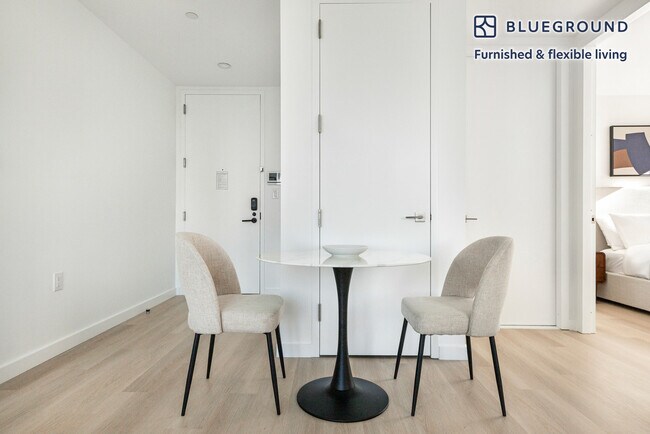 Foto del edificio - 150 Lawrence St